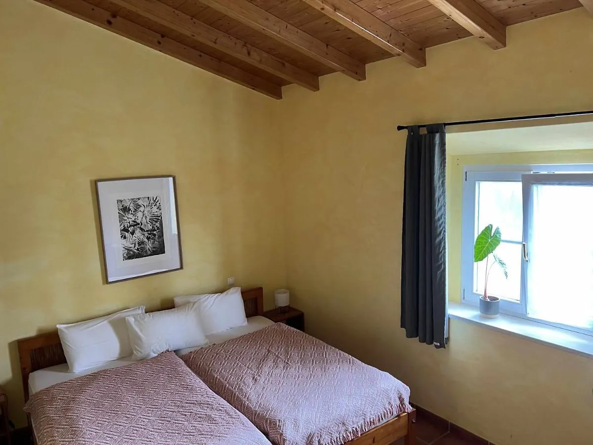 Gasthof Casa Presente Guesthouse Carrapateira