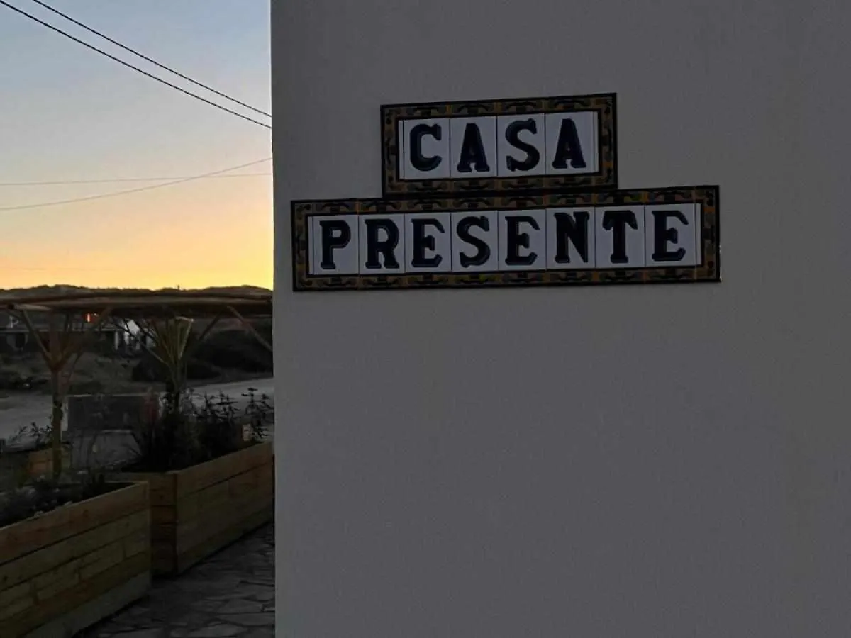 Casa Presente Guesthouse Carrapateira 0*,  Portugal
